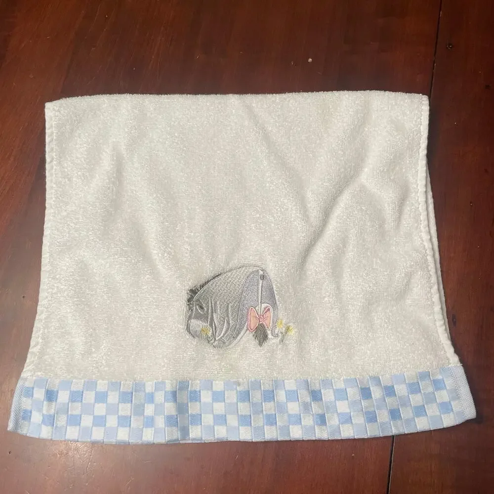 Disney Winnie the Pooh Washrag and Hand Towel Set & Figurine